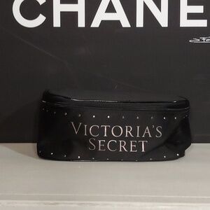 Victoria’s Secret Cosmetic Travel Bag with Studs VS Makeup Bag Makeup Tote 🆕
